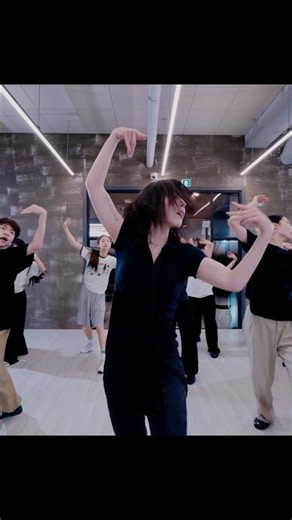 왁킹 Boris Midney – That’s the Meaning waacking dance