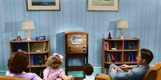 15 Vintage Living Room Photos to Take You Back in Time