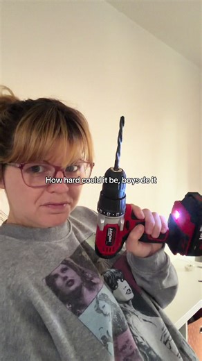 And now I’ve hung this tv multiple times over the years. #justagirl #howhardcanitbe #strongwomen