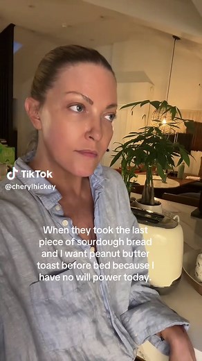 Delicious Peanut Butter Toast for Bedtime Snacks