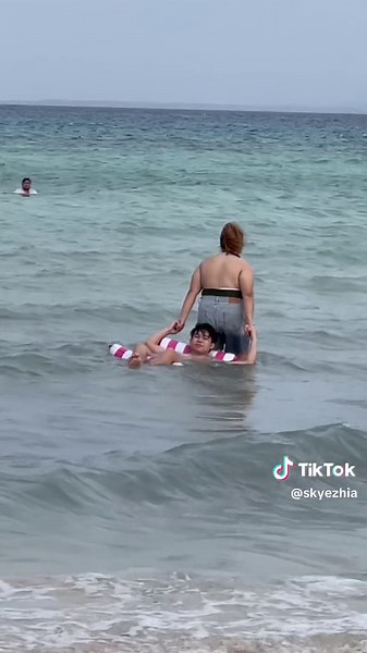 Inflatable Floating Bed for Beach and Pool Fun