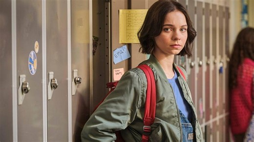 Netflix's 6-Part Murder Mystery Series Is the Perfect Binge Before It Returns This Month