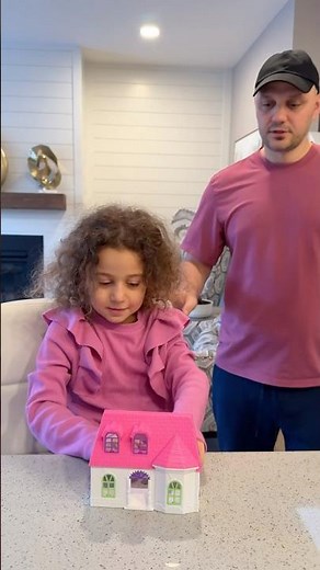 Big toy house surprise ❤️