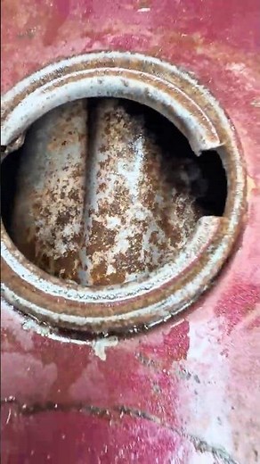 Motorbike fuel tank/gas tank rust removal