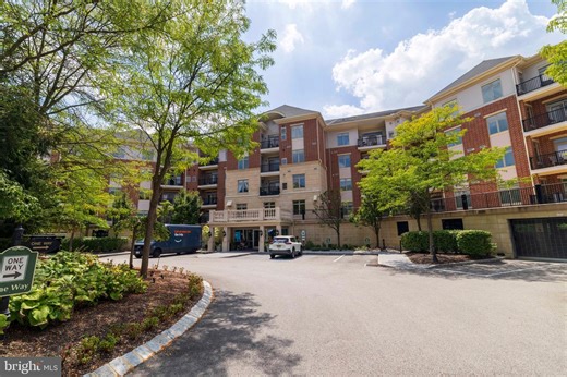 227 Carson Terrace, Huntingdon Valley, PA 19006 - MLS PAMC2170580 - Coldwell Banker