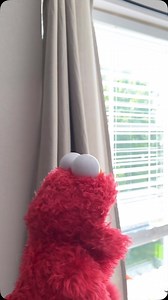 Elmo has $37. It’s time to go out to eat. He’s practically loaded. - #elmo #elmomemes #funnyvideos #funny #dailylaugh #comedy #comedyvideos #elmostruggles - - - - - Cr @logeypump23 | Britmanspeaks