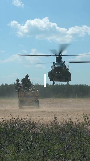 L’équipe de Caméra de combat des Forces canadiennes est toujours au premier plan, appuyant les opérations des Forces armées canadiennes et présentant l’interopérabilité des FAC au pays et à l’étranger. Regardez cette courte vidéo pour voir notre équipe en action et le travail incroyable qu’elle accomplit! #CameraCombat #OpérationsCAF #ExcellenceMilitaire | CF Combat Camera / Caméra de combat des FC