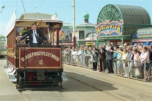31 nostalgic pictures of Blackpool trams in old times which evoke so many memories