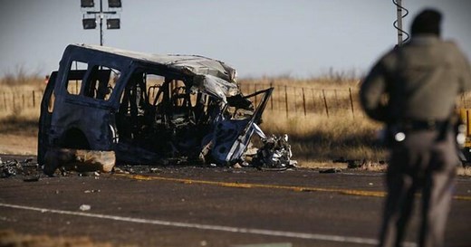 Deadly bus collision in Texas kills 9
