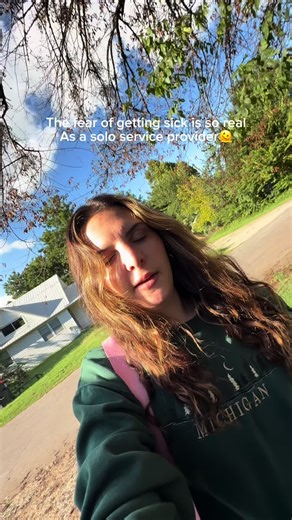 Watching this back the basic answer is rescheduling clients but with being so booked up weeks/months in advance it’s just so difficult & I feel so horrible rescheduling but also so blessed I am so booked up!! Hopefully I will be feeling much better tomorrow🤞🏼##okcesthetician##licensedesthetician##soloesthetician##serviceprovider##fyp