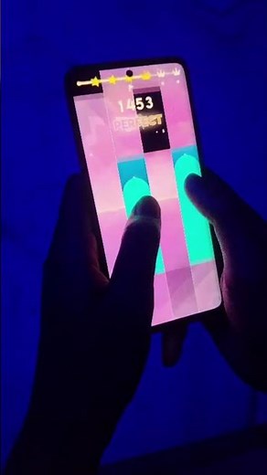 Magic Tiles 3: Rhythm Rush 🎵Tap fast, feel the beat, and master every song 🎹 #fastfingers #handcam