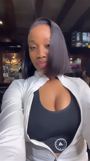 Freddy beauty therapy (FBT) on Instagram: "10” HD Full Frontal Vietnamese Bob 👌👌👌 #sleekhair #beautiful #cute #viral #sunninghill"
