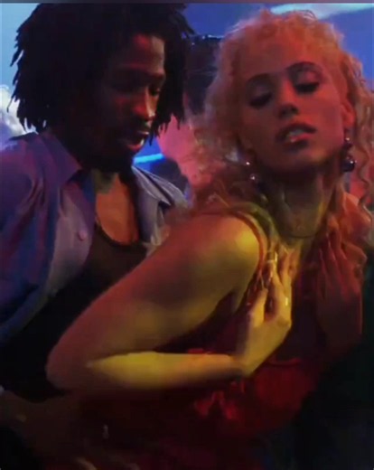 Nomi & James 💃🏼🔥🕺🏿 Iconic Night Club Dance Scene #Showgirls #Showgirls1995 #NomiMalone #JamesSmith