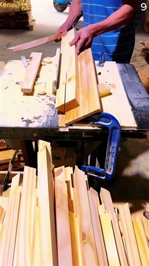 Wood cutting using a super sharp machine #shorts