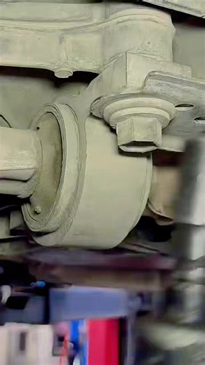 baser ali on Instagram: "replace lower control arm mount Lexus Es350 #shahzabautos #Workshop #guide #short #automobile"