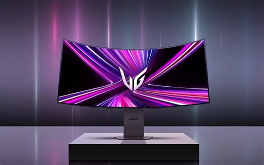 UltraGear Bendable: LG apresenta monitor OLED 5K com tela levemente dobrável