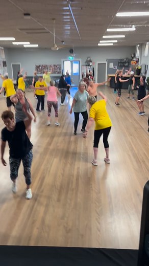 40 reactions · 3 comments | So much fun in Zumba Gold this morning. The atmosphere really was contagious 珞. Thankyou to every single person today and a special thanks to so many of you staying back and filming with me.❤️ #fitnesscommunity #zumbagold #groupfitnesswithrob #feelgoodfitness #funfitness | Robyn Chisler | Facebook