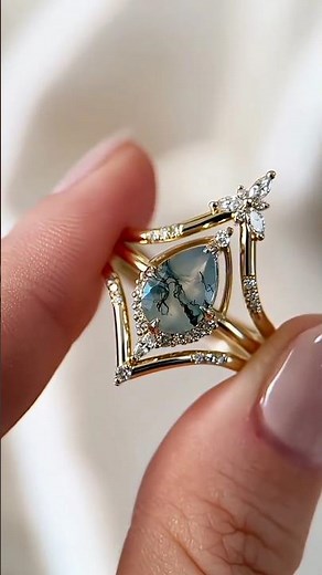 Moss Agate – Nature’s Hidden Masterpiece