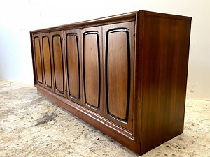 Vintage 70s Broyhill Premier Emphasis Walnut Crendaza or Sideboard - Etsy