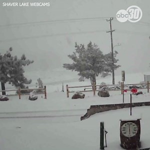 32K views · 1.3K reactions | LET IT SNOW ❄ It's snowing in Huntington Lake! A storm system moving through Central California will bring a couple of inches of snow today. A Winter Weather Advisory is in place for higher elevations. https://abc30.com/11098792/ | ABC30 Action News | Facebook