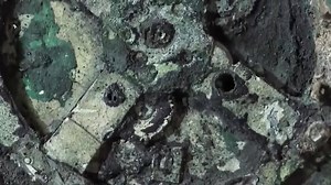 World First Computer - These Ancient Relics Are So Advanced You Must Know Video pasand aany ki surat mein ais video ko apne dosto k sth share kare aur aisi mazeed video dekhne k liye #Purisrar_Dunya ko like kare. SHUKRIYA | Voice Of Yasaa