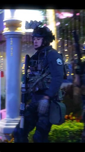 哈喽 本人来了 没想到被拍了 还被发出来了 哈哈哈哈 《电影爆水管》 影院见！#eddiepeng #彭于晏 | Eddie Peng 彭于晏 Singapore Fanclub