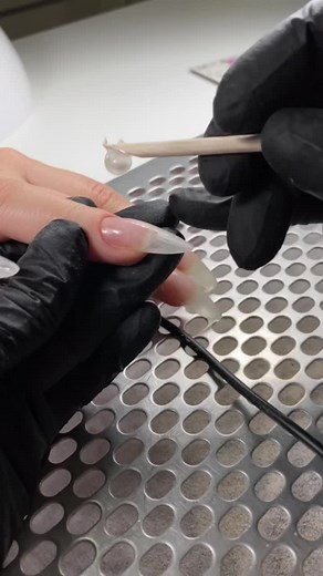 Expert Nail Technician Manicure Tips and Techniques