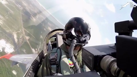 Runaway Jet: US Fighter Takes Off Alone Without a Pilot
