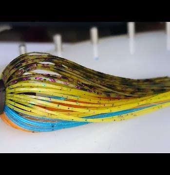 How to make a Sunfish skirt using skirt works fishing tools. website in the description.