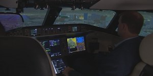 New aviation training center opens in Las Vegas to aid pilot shortage