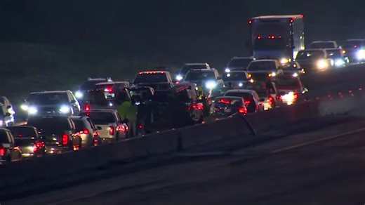 Eastbound I-40 closed after SE OKC crash