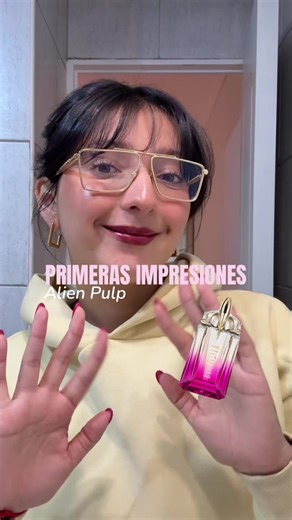 Buen viernes probando Alien Pulp de @Mugler 🤩 #perfume #girls #perfumetok #chile #fyp