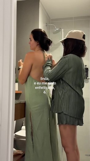 Os vídeos de CAROU (@realcarou) com Menino Bonito - Ao Vivo - Chico Chico