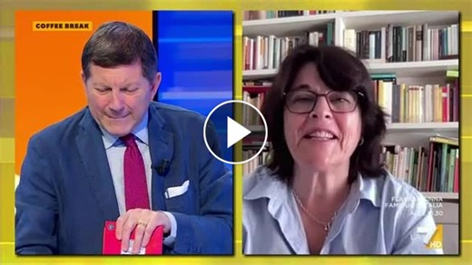 Intelligenza artificiale, Pina Debbi-TgLa7: "Il mio podcast da oggi affronta anche la guerra tecnologica"