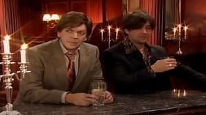 'Le coeur a ses raisons' : la parodie phénomène des soap-opéras, reine de l’humour absurde, fête ses 20 ans - RTBF Actus