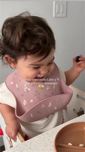 Stephanie Rodriguez on Instagram: "Y llegó EL MOMENTO QUE MÁS HE ESPERADO desde que me convertí en mamá 🥹 Anheleee y me soñé este día como no se imaginan 🥹😭!!!confirma en los commentsss, si eres mamá primeriza 🥰🥰🥰 #fyp #firsttimemom #mama #mamaprimeriza #parati"