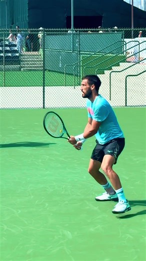 Steal This Backhand: The Cleanest Two-Hander You’ve Never Studied 🎾