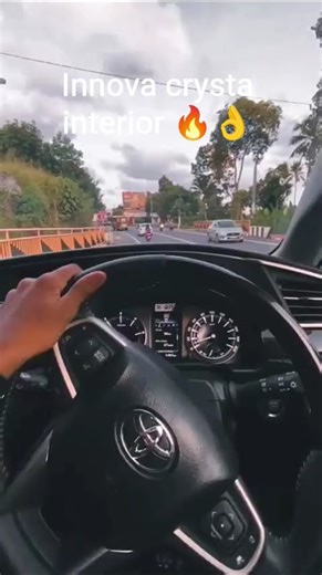 Innova crysta......... interior 🔥👌