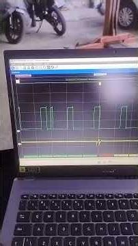 2004 Honda Civic LX 1.7 camshaft position sensor oscilloscope in action