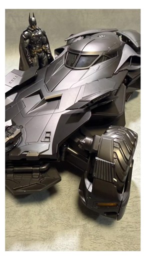 Batman v Superman Batmobile by LPZZ #batman #superman #batmanvsuperman