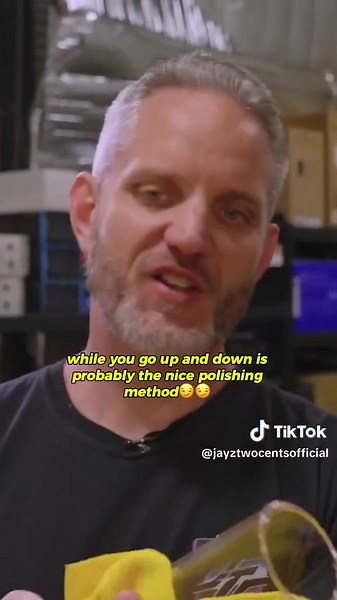 Getting the technique down 🤣 #jayztwocents #evga #pcsetup #pcgaming #techtrends #pcmasterrace #carbonfiber #intel #amd #nvidia #rtx #hypetech #technology