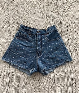 Vintage 80s High-waisted Denim Shorts: Embroidered Daisy Cutoffs - Etsy