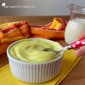 Crema pasticcera vegana, senza uova, latte e, in questo caso, anche senza glutine. Per la ricetta con foto passo passo clicca qui 👇 https://www.gnamgnam.it/ricetta/crema-pasticcera-vegana.htm | Gnam Gnam