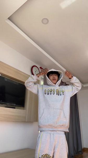 Speedy Eren: Unleashing Drip in Style