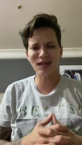 Cantora evangélica recusou o convite de cantar em um casamento gay. Minha humilde OPNIAO 👍🙌 Instagram @karolelleroficial | Karol Eller