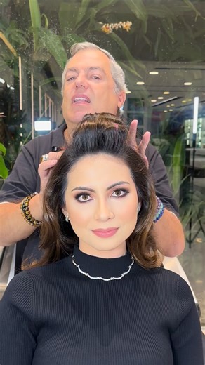 Marco Antonio de Biaggi on Instagram: "A cor do momento: MOCHA ☕️ COLORISTA @maykonsolis CORTE @mbiaggi model : @millenyfasano"