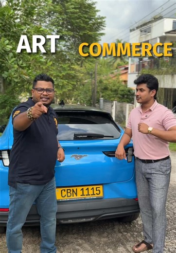 ART vs COMMERCE: Exploring Career Paths