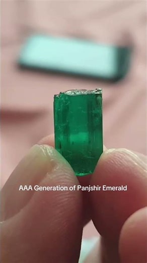 some kind of panjsher emerald subscribe for latest gemstones collection