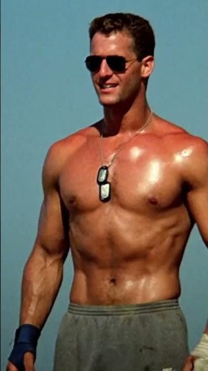 How I'm trying to be this summer 🏐🥵 #TopGun #TomCruise