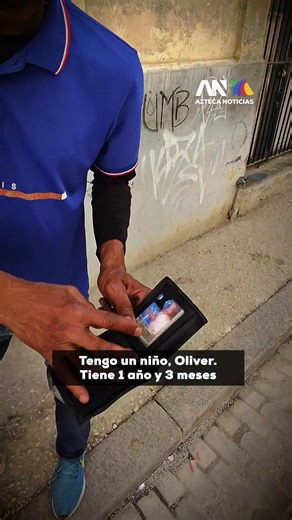 En Cuba, la leche se ha convertido en un lujo inalcanzable. Padres denuncian que sus hijos llevan días sin probarla debido al desabasto en tiendas estatales. Mientras el precio en el mercado privado supera el salario mínimo, muchas familias sobreviven con agua y azúcar. La crisis económica y energética sigue profundizándose. Rodrigo Lema con los detalles | Azteca Noticias